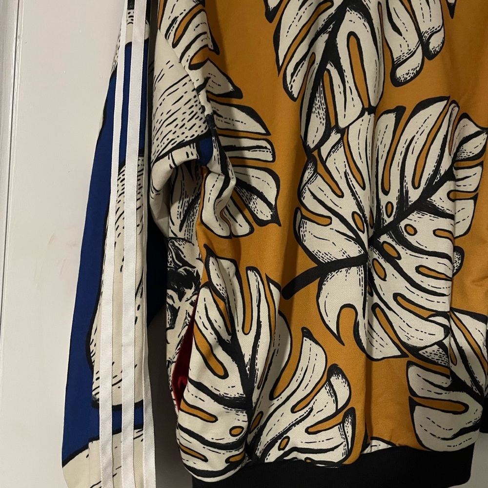 Adidas originals jacket - Picture 7 of 7